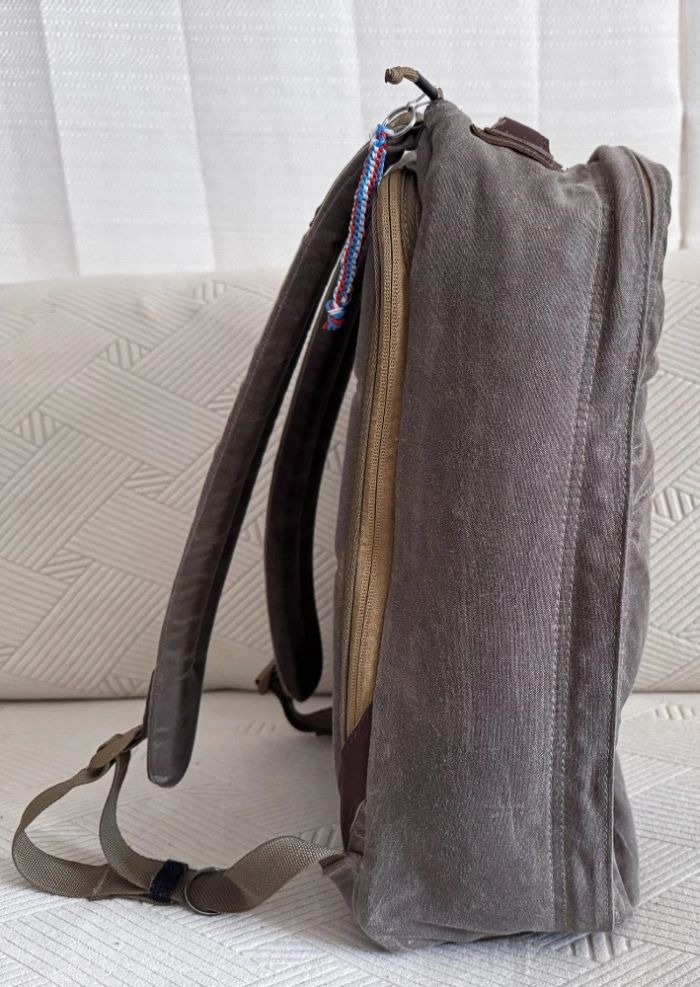 The Goruck Heritage GR1 - side